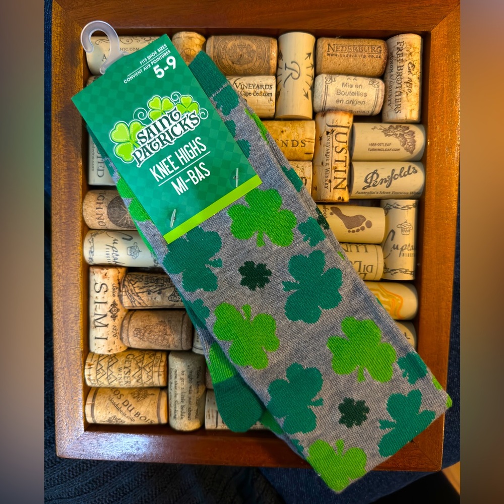 1 pair of St. Patrick Day Clover Socks, Knee High. Size 5-9